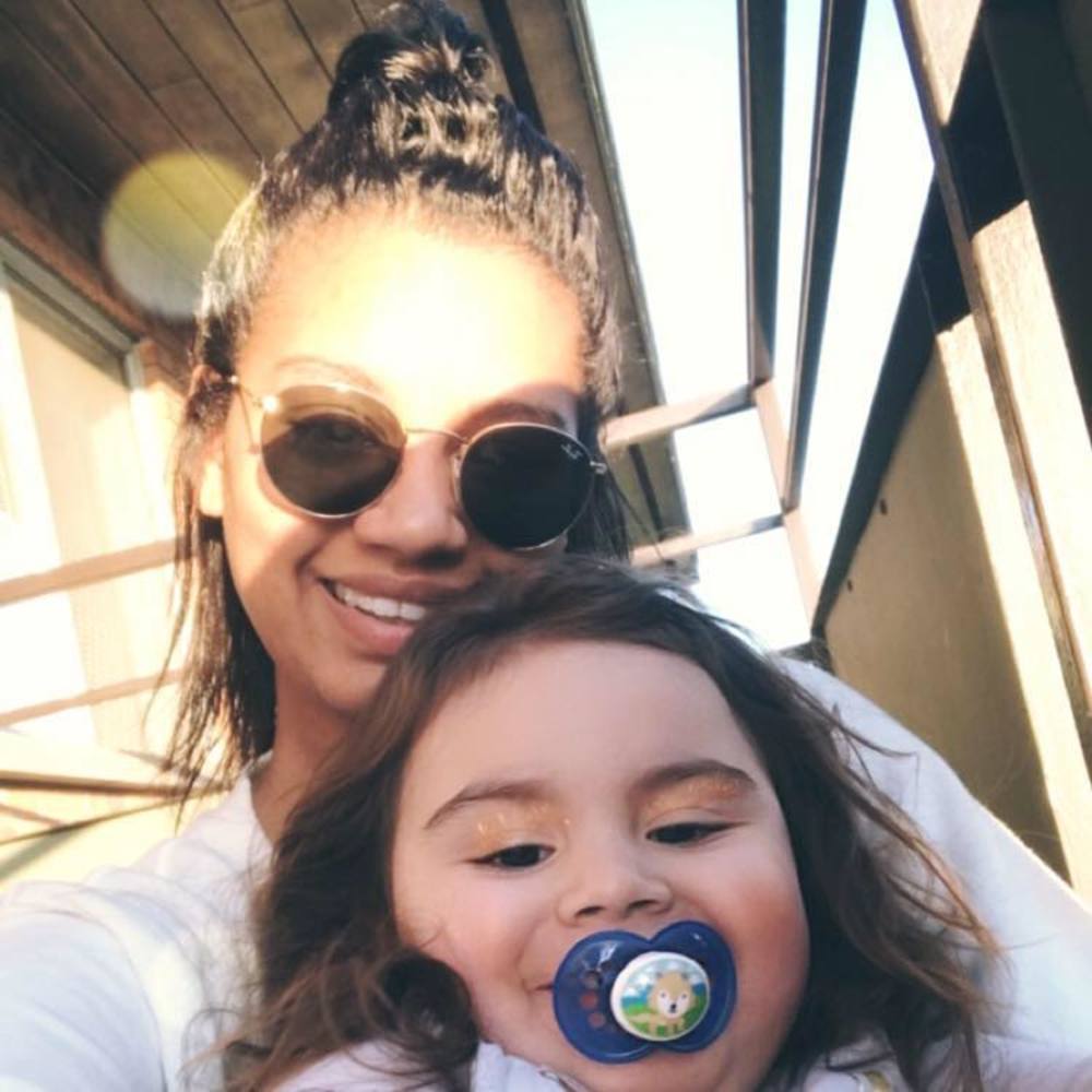 Meet your Posher, Jenay